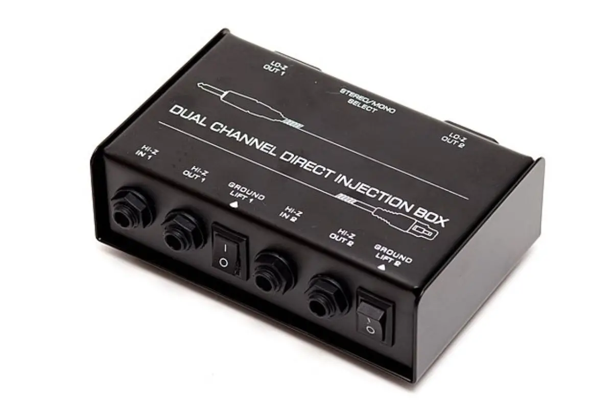 Image of a black direct injection box. Source: wiki images