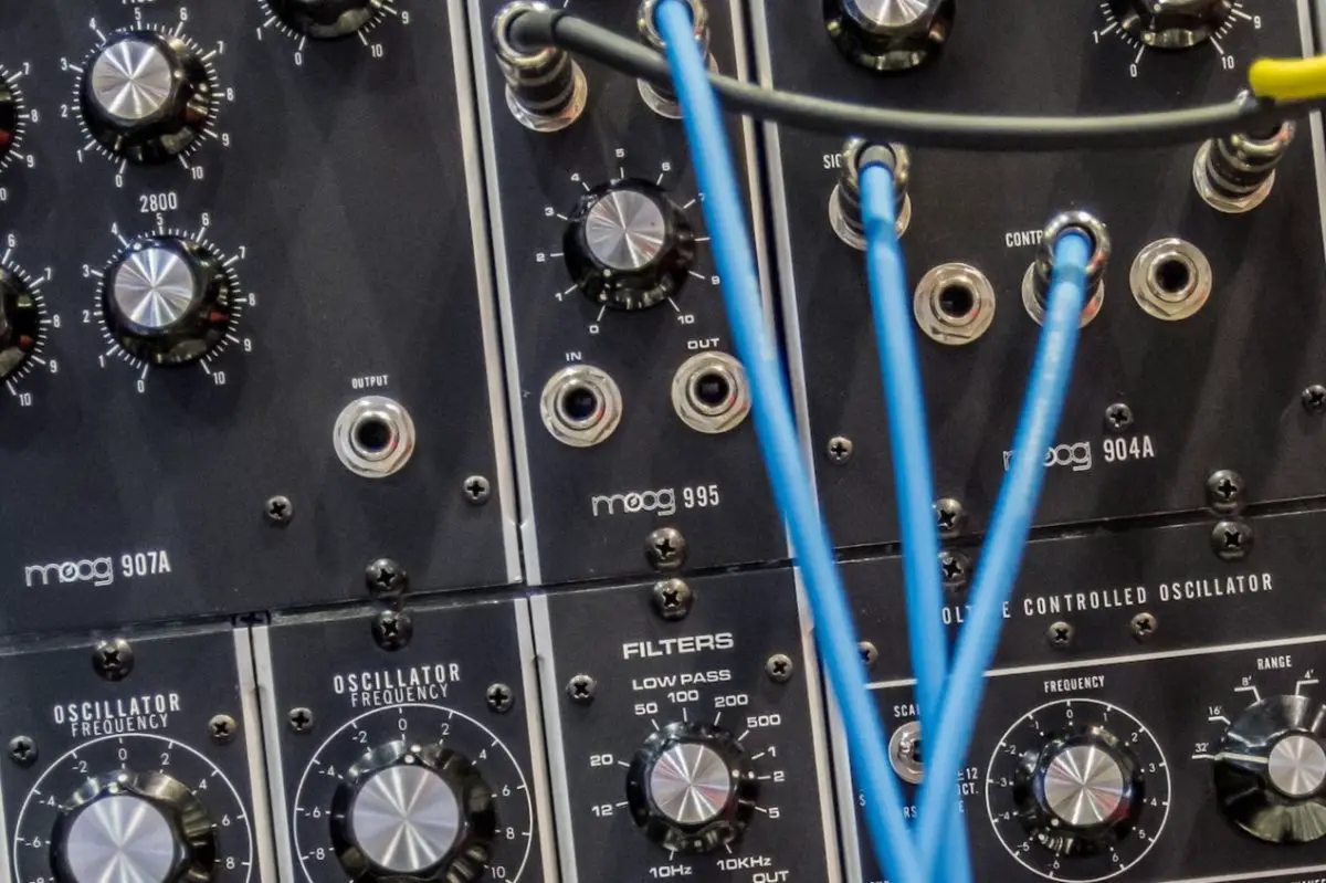 Image of an input and output of an audio mixer. Source: unsplash
