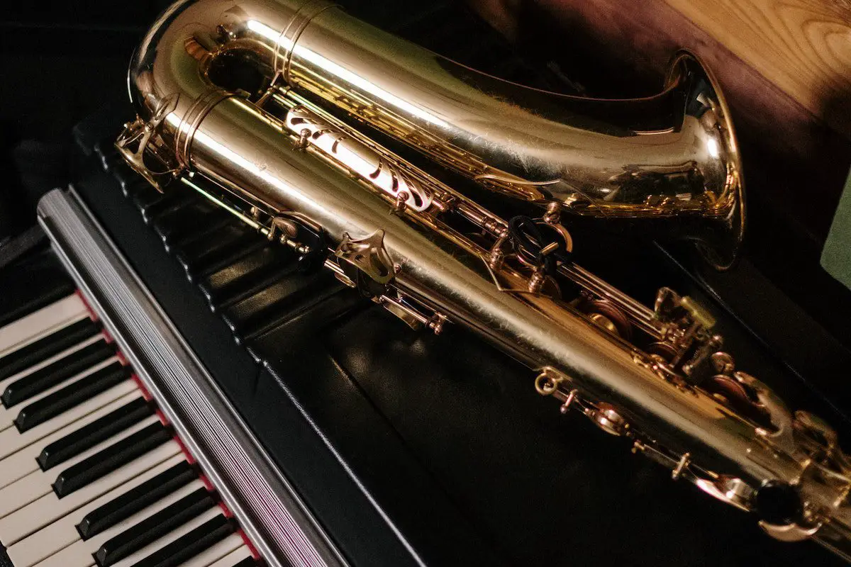 Image of a saxophone and piano depicting jazz