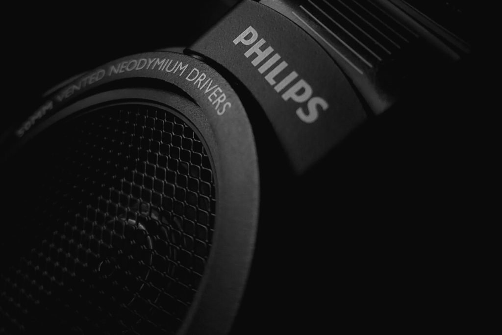 Image of philips open-back headphones. Source: unsplash