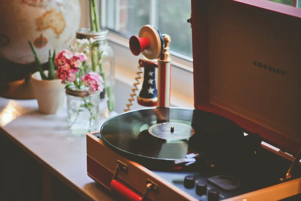 A turntable by a windowsill. Source: unsplash